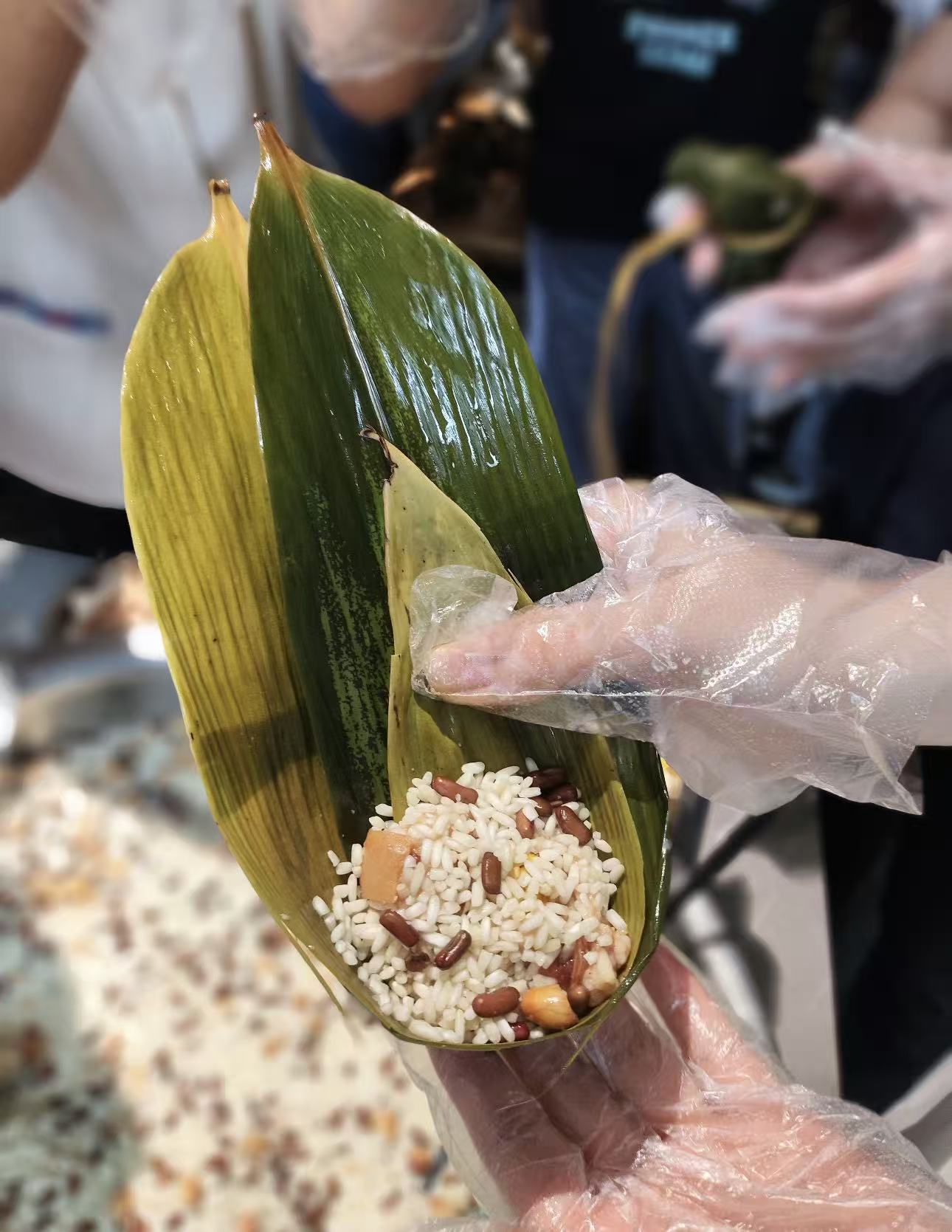 香り豊かな稲葉、永続するチームの絆 ― 宜巴嶺端午節チームビルディングイベントの記録