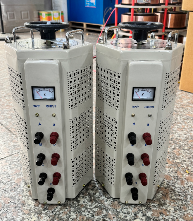 TSGC2三相接点電圧調整器とは何ですか？